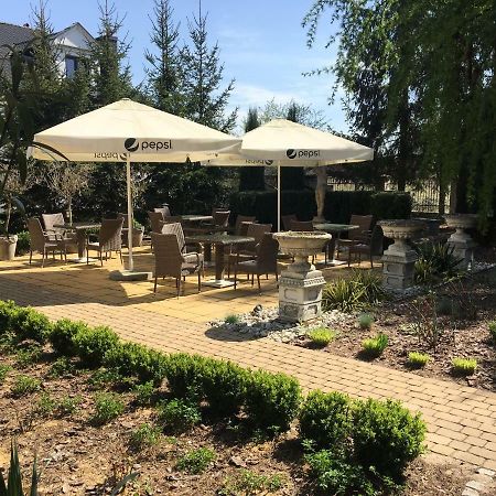 Hotel&Restauracja Zlote Runo Gora Kalwaria Bagian luar foto